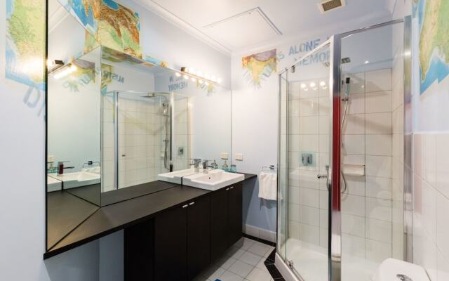 VANCE, 2BDR Melbourne Apartment