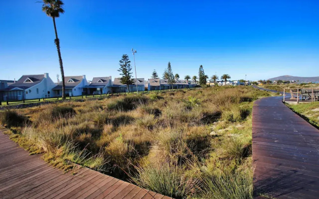 Barefootin, Langebaan 6-sleeper