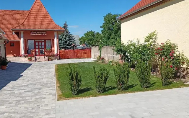 Lívia Apartman