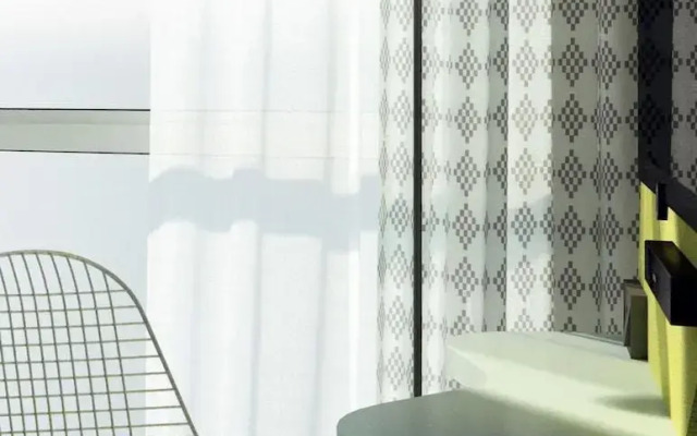 Holiday Inn - the niu, Seven Dusseldorf Ost by IHG