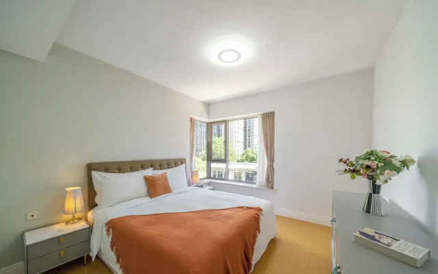 Tyms  2BR 1BA Suite Yongxin