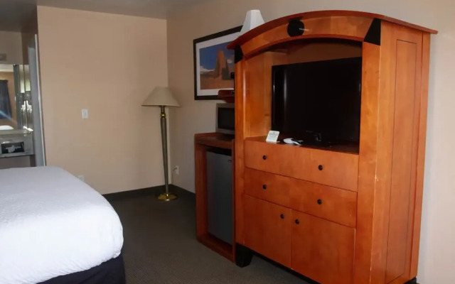 Cathedral Valley Inn