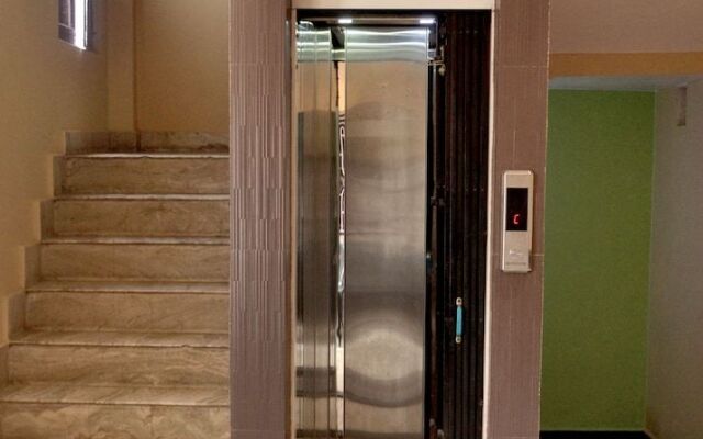 Hotel Aastha