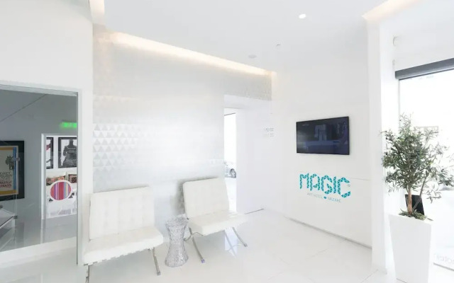 Hotel Magic - RNET 3505