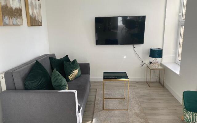 Wyndham Crescent - Stylish Flat in Popular Pontcanna