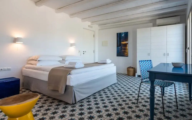 Milia Gi Suites