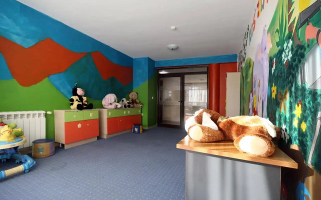 Redenka Holiday Club