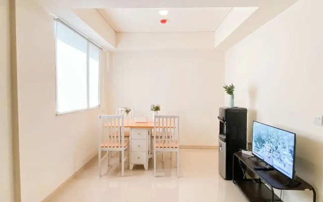 Basic 1Br With Extra Room At Meikarta Apartment
