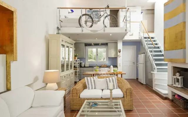 Coelo Shared Pool Villa, Sani