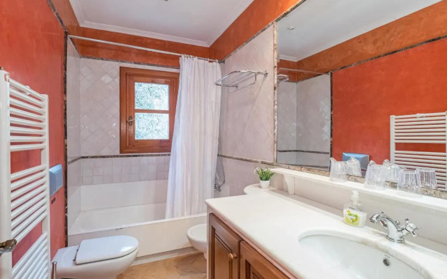 Holiday Home Es Barracar - CMI105