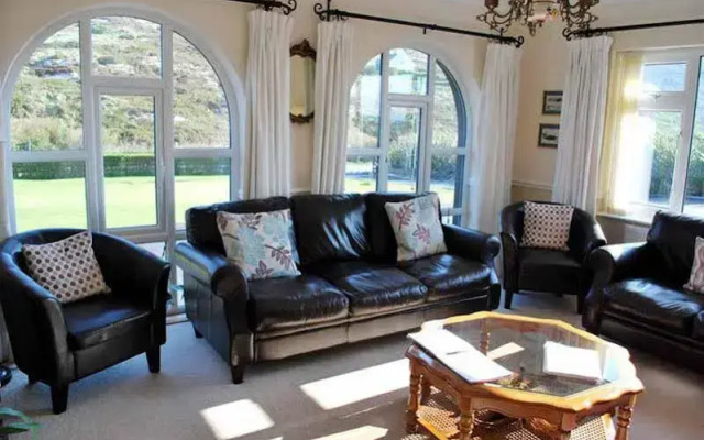 Ardmore House