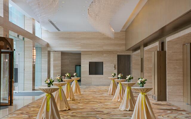 Crowne Plaza Zhongshan Wing on City by IHG
