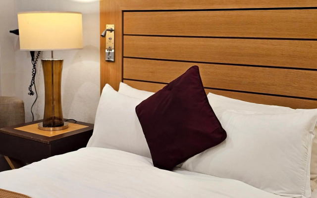 Crown Hotel Stone