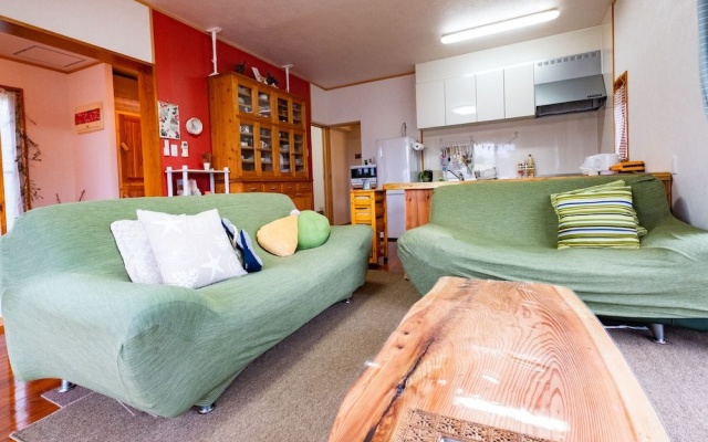 Yagajiya – Guest Rooms – Nago