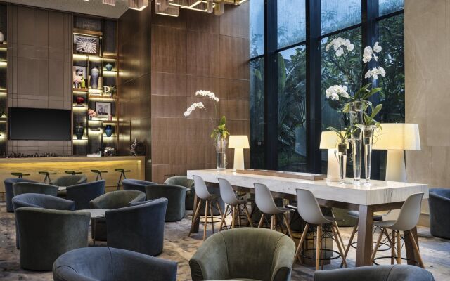 Four Points by Sheraton Surabaya, Tunjungan Plaza