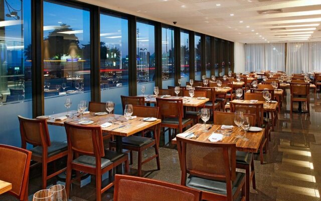 Arena Copacabana Hotel