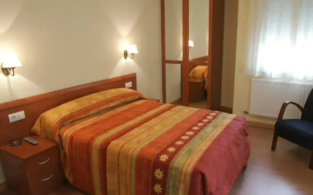 Hostal Hispanico II