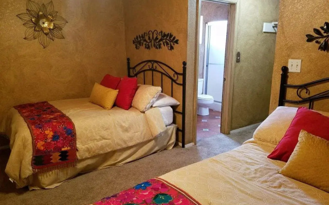 Los Milagros Hotel
