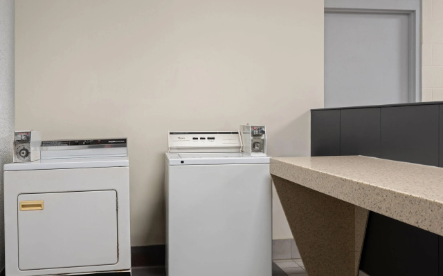 Ramada by Wyndham Saskatoon