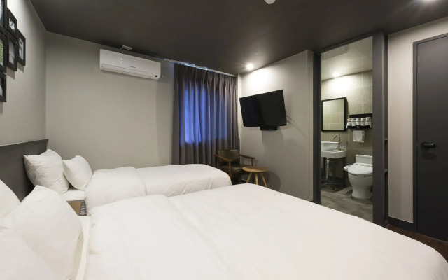 No.25 Hotel