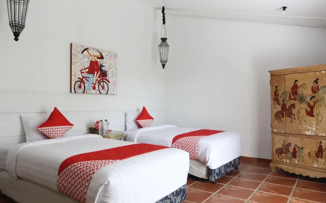 OYO 156 Wirasamala Villa