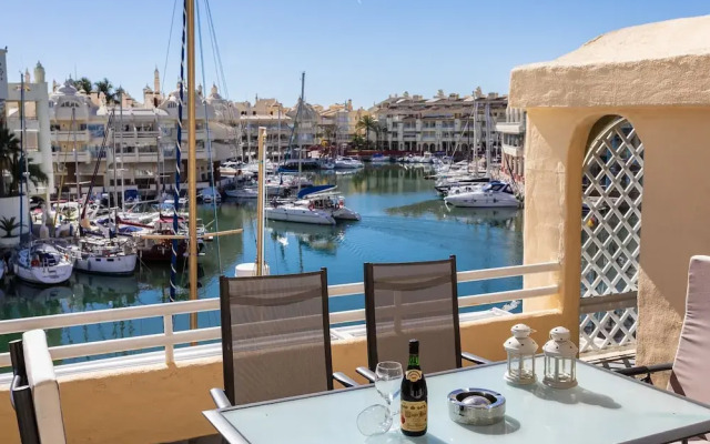 Magnifico apartamento en Puerto Marina