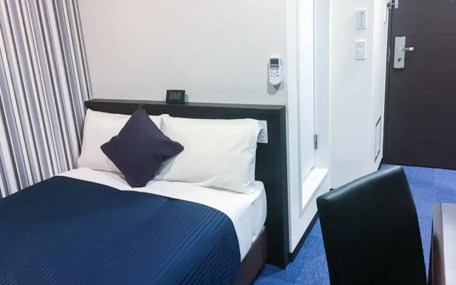 HOTEL LiVEMAX OKAYAMA