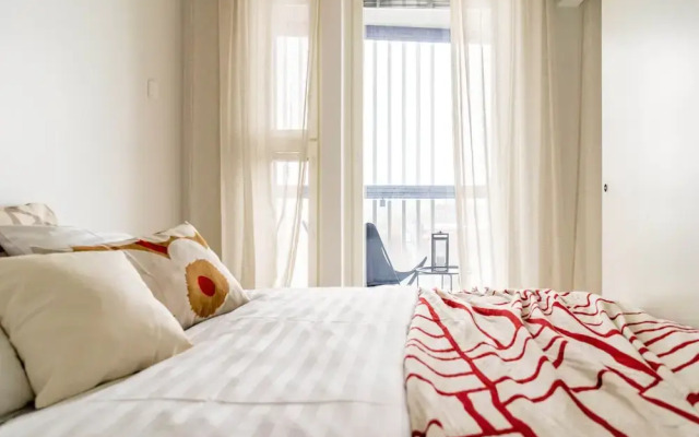 1-BR 11th Floor with Balcony