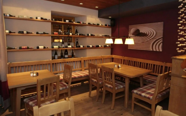 Gasthof Deutscher Adler & Hotel Puchtler