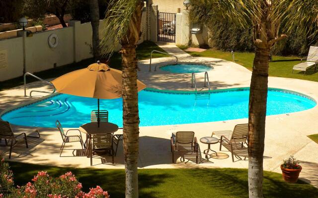Hampton Inn Tucson-Airport