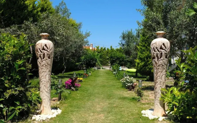 Lavinia Garden Alaçatı