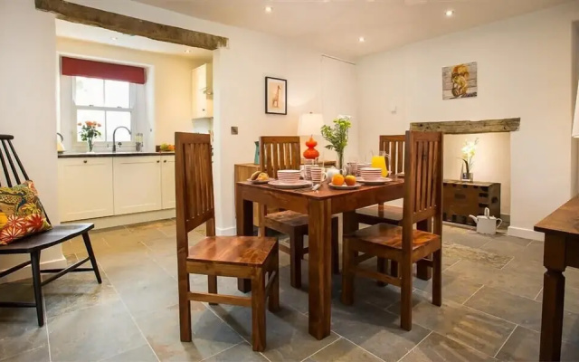 Lacet Cottage