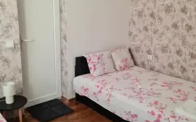 Teodora House