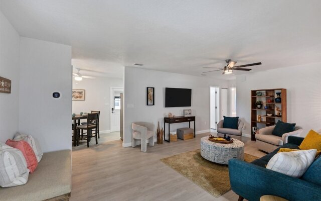 815 Palmetto dr ne