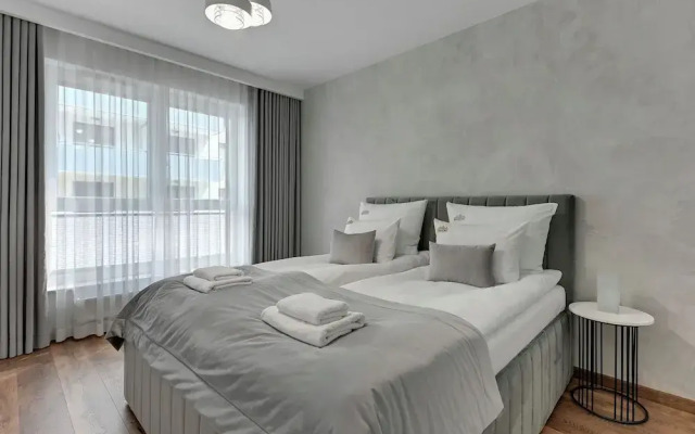 Bastion Wałowa City Center & Parking by Downtown Apartments