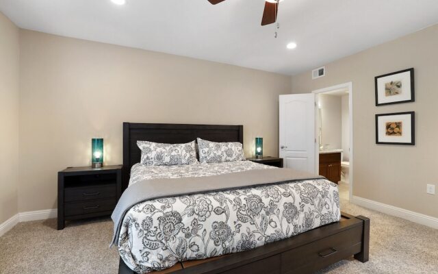 The Lookout at Tahoe Woods