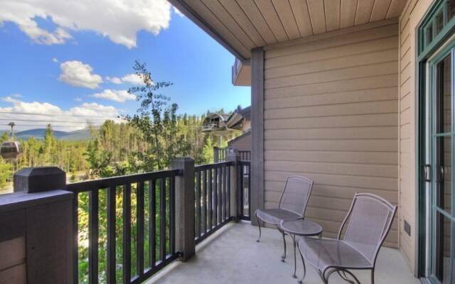 Crystal Peak Lodge 1 Bedroom Ski in, Ski out Slopeside Condo at the Base of Peak 7