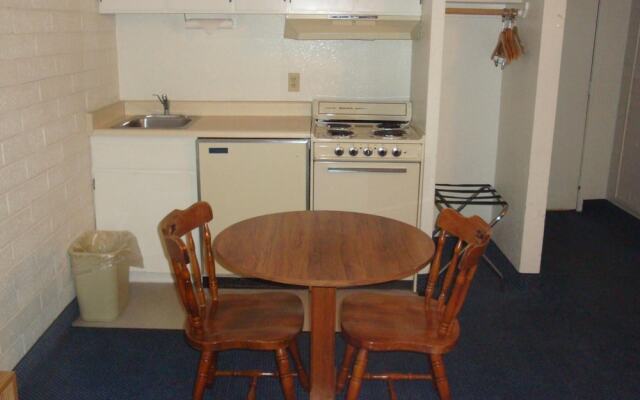 Motel 6 - Lakeview