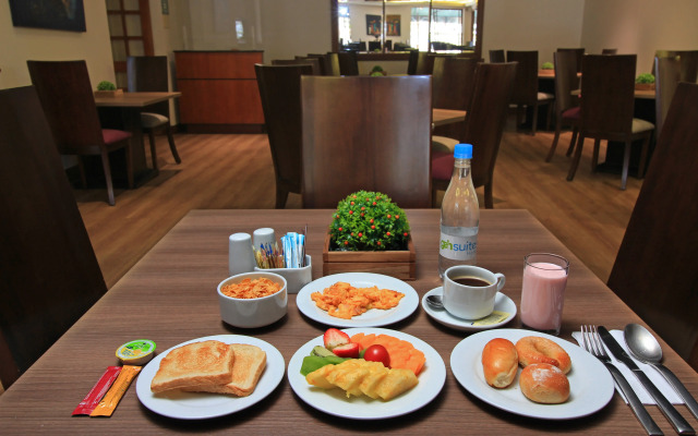 Windsor House Inn By Geh Suites