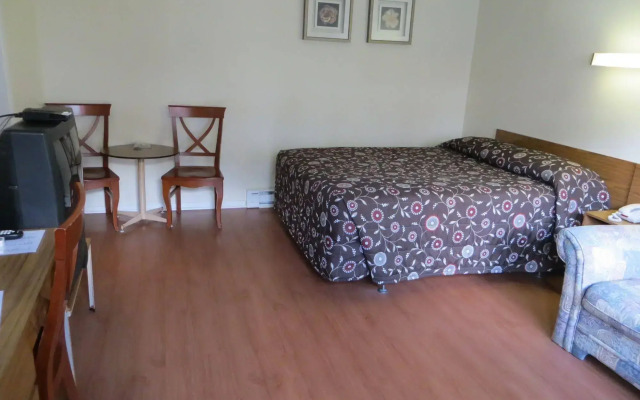 Stardust Motel Bedford