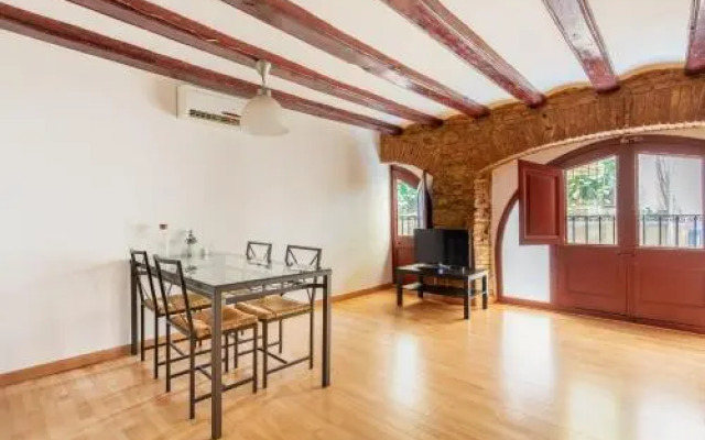 Beautiful 2-bedroom Flat In The City Center