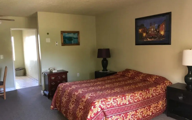 Ha' Penny Inn