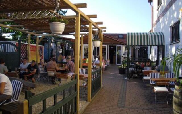 Frau Holle Land Hotel