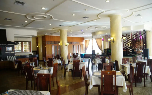 Grand Mentari Hotel