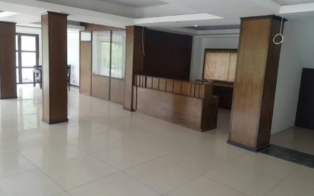 OYO 10109 Hotel River Regency