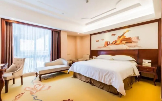 Vienna Hotel (Gaozhou Chengdong Passenger Station) – Guest Rooms – Maoming