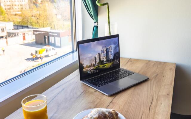 Zoom Apart (Зум Апарт)