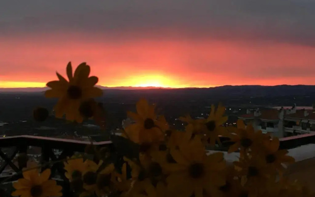 Small apartment, great view!