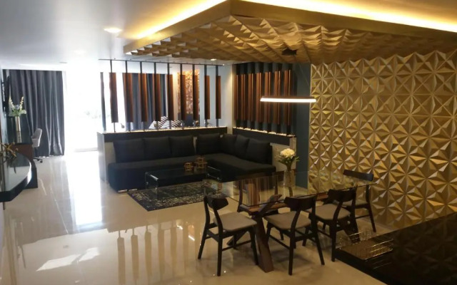 Suites Kepler