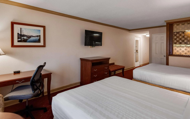 Best Western PLUS Morristown Inn-Florham Park